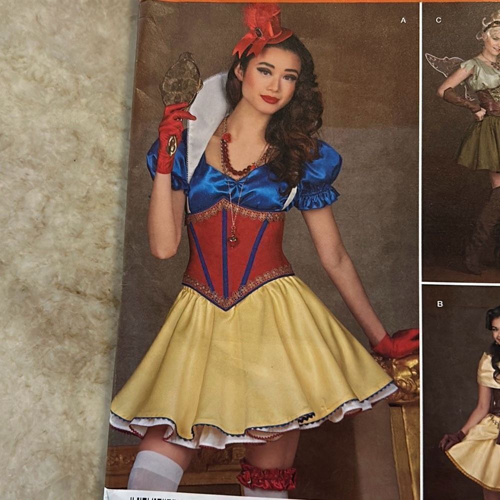 Castlecore Simplicity Fantasy Pattern - Picture 2 of 5